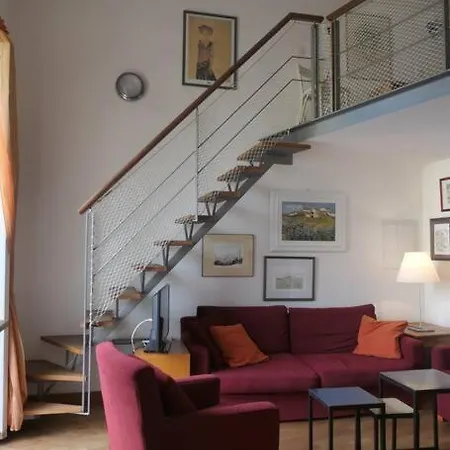 Loft Bellevue - Seaview - Wifi Мантон