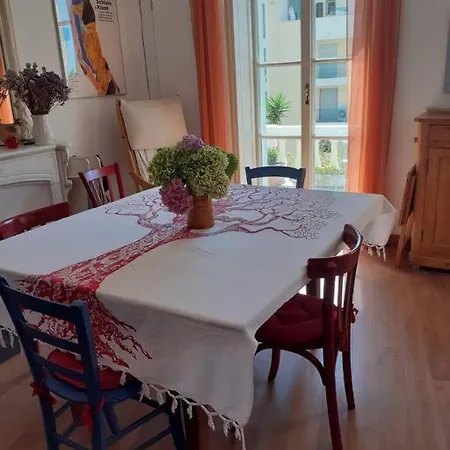 Loft Bellevue - Seaview - Wifi Apartamento *